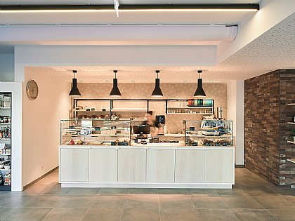 Filiale Parzhofstraße Innenraum 1 - Fotoquelle: Robert Maybach